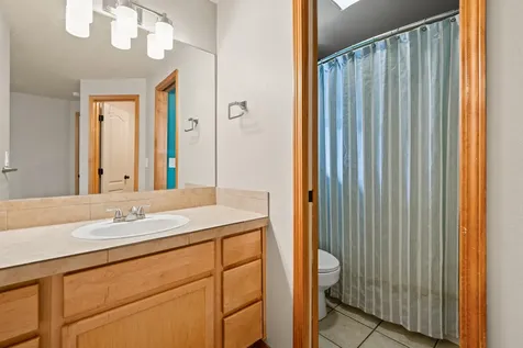 2293 NE Lynda Lane Bend OR 97701