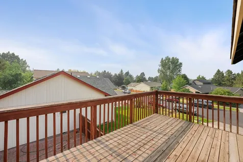2293 NE Lynda Lane Bend OR 97701