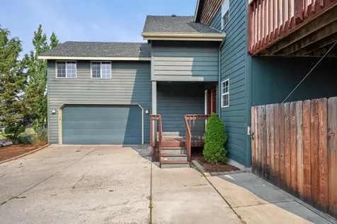 2293 NE Lynda Lane Bend OR 97701