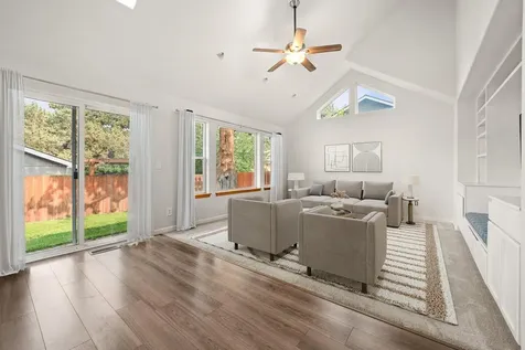 2293 NE Lynda Lane Bend OR 97701