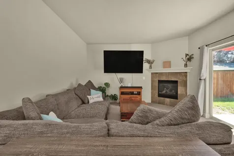 20701 Tango Creek Avenue Bend OR 97701