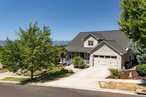 4809 Bordeaux Avenue Medford OR 97504