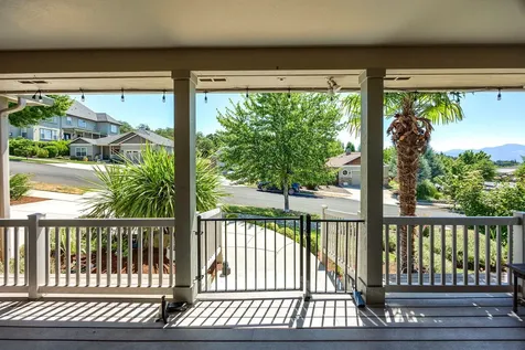 4809 Bordeaux Avenue Medford OR 97504