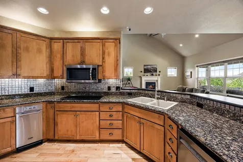 4809 Bordeaux Avenue Medford OR 97504