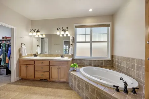 4809 Bordeaux Avenue Medford OR 97504