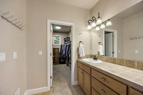 4809 Bordeaux Avenue Medford OR 97504