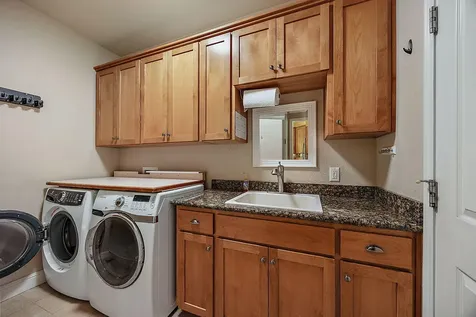 4809 Bordeaux Avenue Medford OR 97504