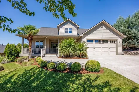4809 Bordeaux Avenue Medford OR 97504