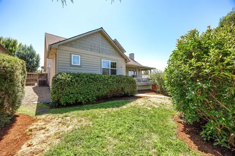 4809 Bordeaux Avenue Medford OR 97504