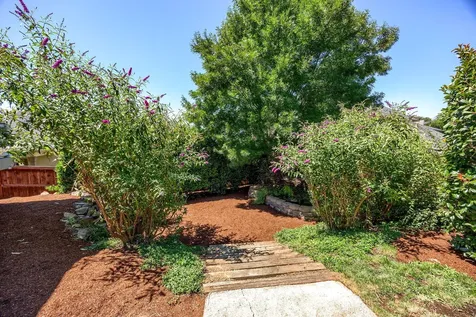 4809 Bordeaux Avenue Medford OR 97504