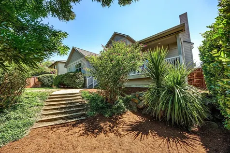 4809 Bordeaux Avenue Medford OR 97504