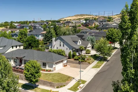 4809 Bordeaux Avenue Medford OR 97504