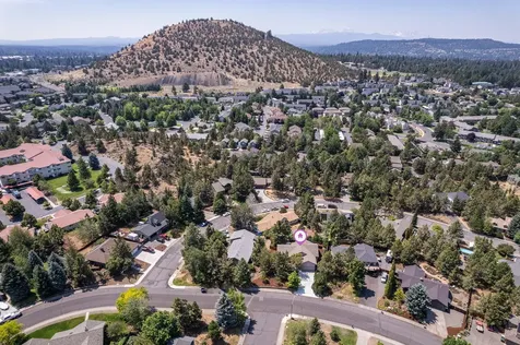 1325 NE Williamson Boulevard Bend OR 97701