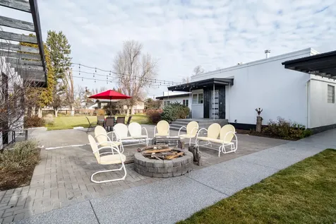 2651 N Main Street Prineville OR 97754