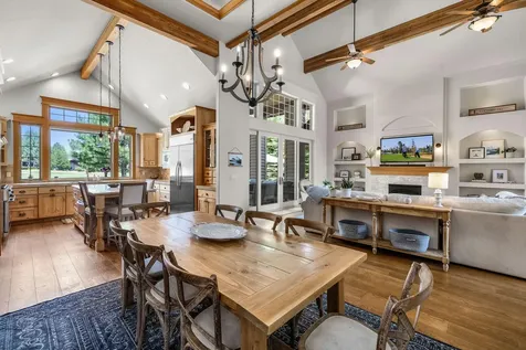 19202 Green Lakes Loop Bend OR 97702