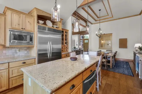 19202 Green Lakes Loop Bend OR 97702