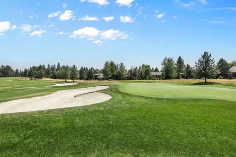 19202 Green Lakes Loop Bend OR 97702