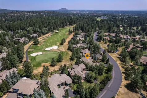 19202 Green Lakes Loop Bend OR 97702