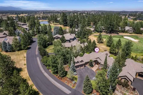 19202 Green Lakes Loop Bend OR 97702
