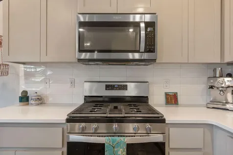 20621 SE Gemstone Avenue Bend OR 97702