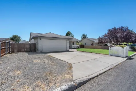 1070 NE Mahogany Street Prineville OR 97754