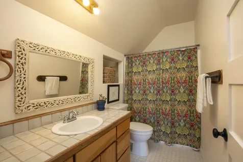 6829 NE 41st Street Redmond OR 97756