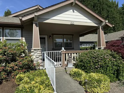 918 Schaefers Lane Grants Pass OR 97526