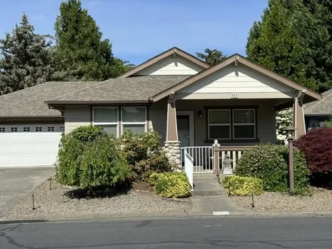 918 Schaefers Lane Grants Pass OR 97526