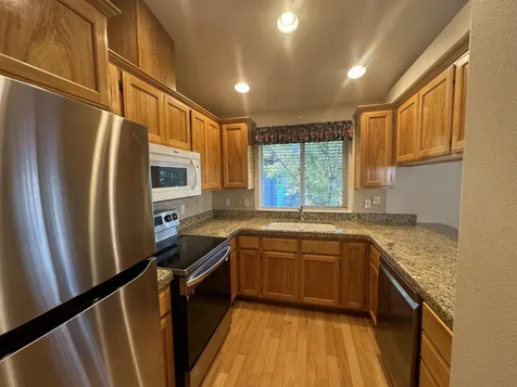 918 Schaefers Lane Grants Pass OR 97526