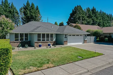 2449 Greenridge Drive Medford OR 97504