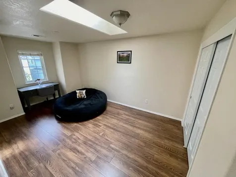 341 Meadow Drive Ashland OR 97520
