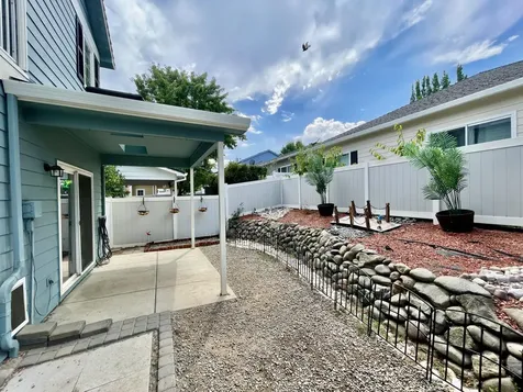 341 Meadow Drive Ashland OR 97520
