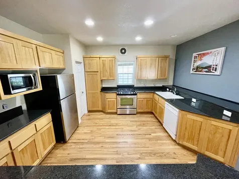 341 Meadow Drive Ashland OR 97520