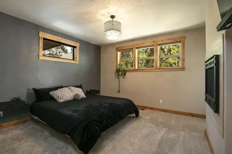 3525 NW Mccready Drive Bend OR 97703