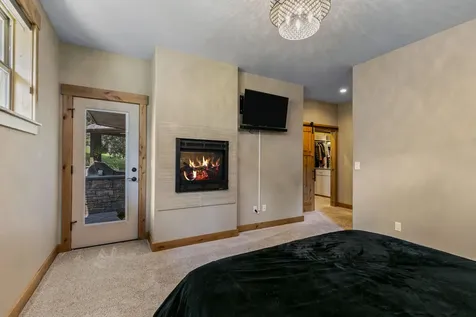 3525 NW Mccready Drive Bend OR 97703