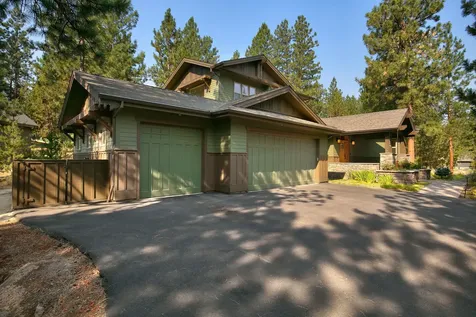 3525 NW Mccready Drive Bend OR 97703