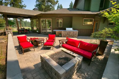 3525 NW Mccready Drive Bend OR 97703