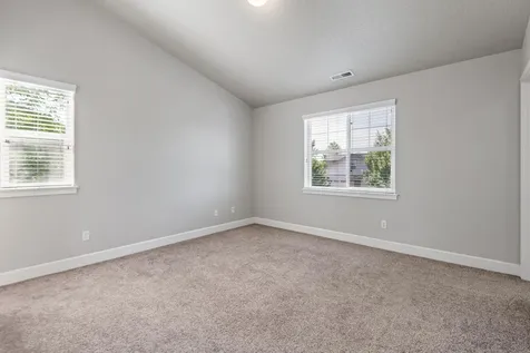 20720 Patriot Lane Bend OR 97701