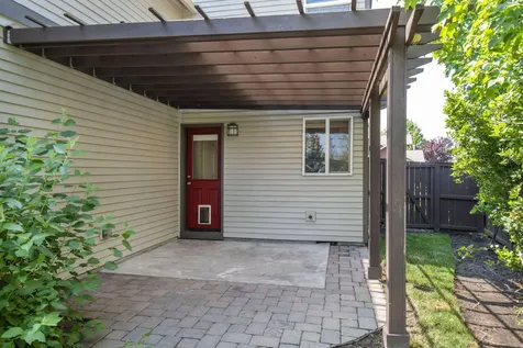 20720 Patriot Lane Bend OR 97701