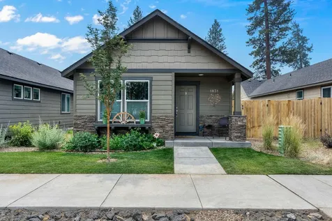 1831 W Hill Avenue Sisters OR 97759