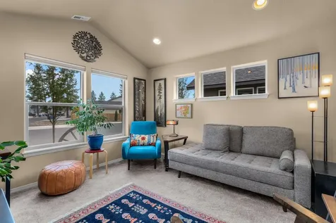 1831 W Hill Avenue Sisters OR 97759