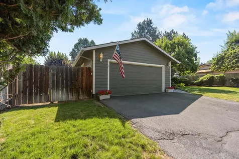 2525 Yonna Street Klamath Falls OR 97601
