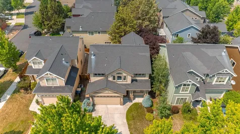 62459 Eagle Road Bend OR 97701