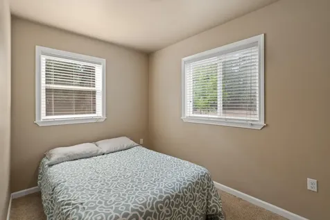 295 Peaceful Valley Lane Grants Pass OR 97527