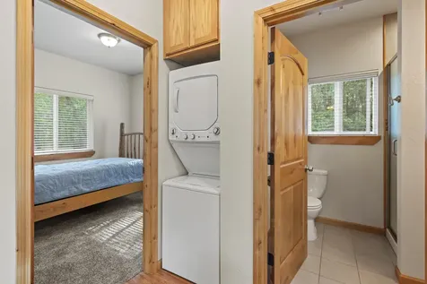 295 Peaceful Valley Lane Grants Pass OR 97527