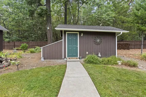 295 Peaceful Valley Lane Grants Pass OR 97527