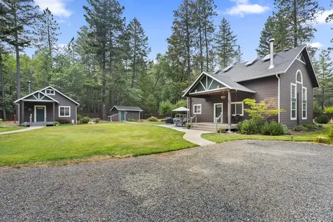 295 Peaceful Valley Lane Grants Pass OR 97527