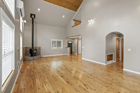 295 Peaceful Valley Lane Grants Pass OR 97527