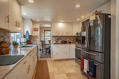 2976 Nome Court Medford OR 97504