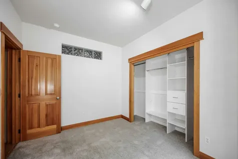 2261 Siskiyou Boulevard Ashland OR 97520
